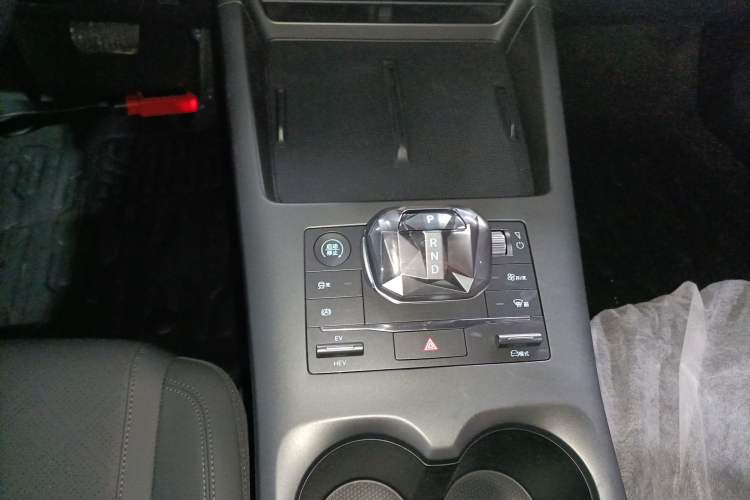 Used BYD Qin PLUS 2025 DM-i Smart Drive 55KM Leading Model