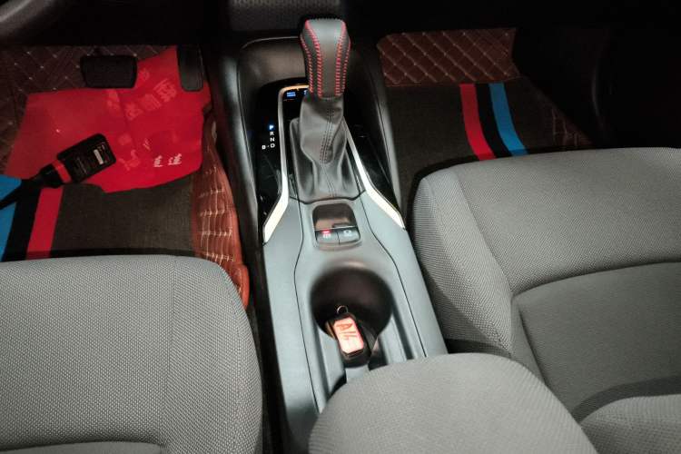 Used Toyota Levin 2022 Dual-Motor 1.8H E-CVT Leading Edition
