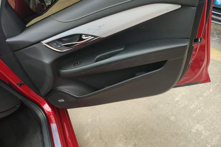 Used Cadillac ATS-L 2017 28T Fashion Edition
