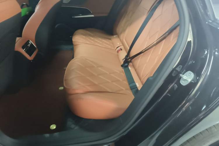 Used Chery Fulwin A9L 
