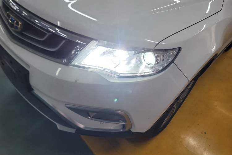 Used Geely Auto Emgrand X7 Sport 2016 1.8TD Automatic Smart Connectivity Version
