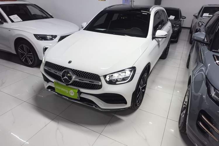 Used Mercedes-Benz GLC 2020 Facelift GLC 260 L 4MATIC Luxury Edition

