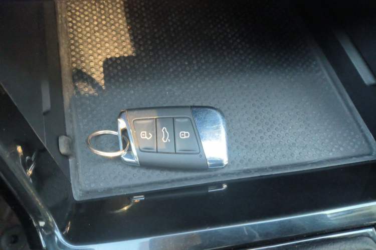 Used Volkswagen Passat 2023 330TSI Elite Edition
