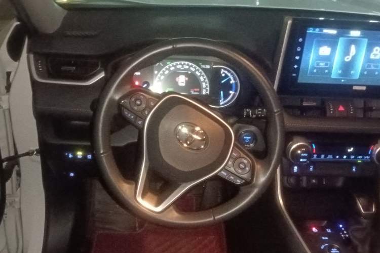 Used Toyota RAV4 2021 Dual-Engine 2.5L E-CVT Four-Wheel Drive Elite PLUS Edition
