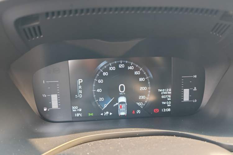 Used Volvo XC60 2021 T5 4x4 Smart Luxury Edition
