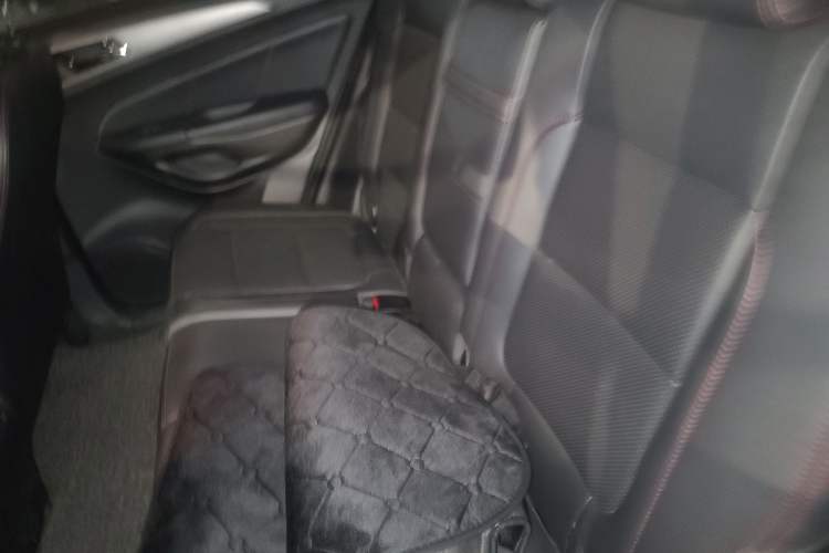 Used Changan CS75 2016 1.8T Automatic Elite Model China V Standard
