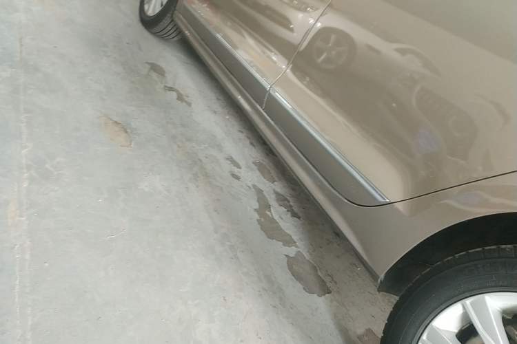 Used Volkswagen Sagitar 2015 1.6L Manual Comfort Model
