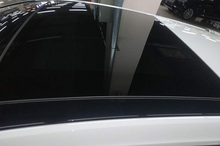 Used Volkswagen Golf 2017 230TSI Automatic Luxury Million-Vehicle Commemorative Edition