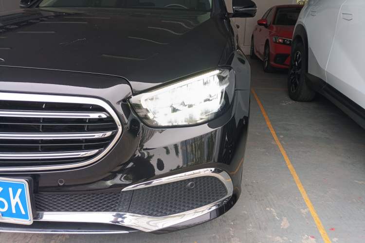 Used Mercedes-Benz E-Class 2021 E 260 L
