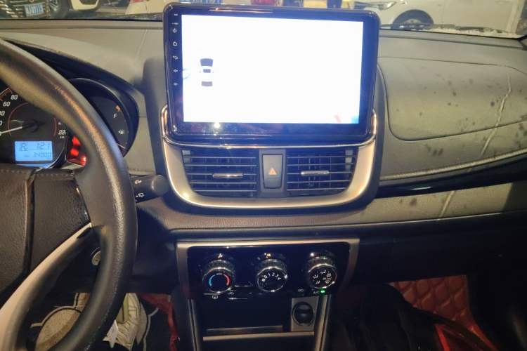 Used Toyota YARiS L 2021 X-Trail 1.5L CVT Luxury Edition
