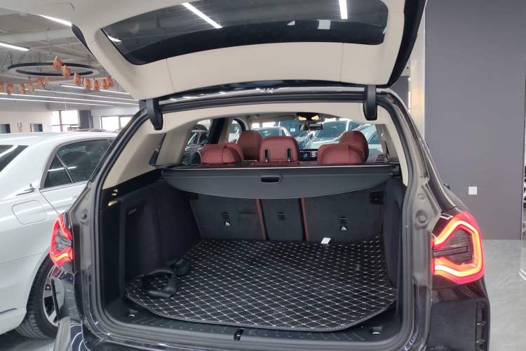 Used BMW iX3 2024 Leading Model