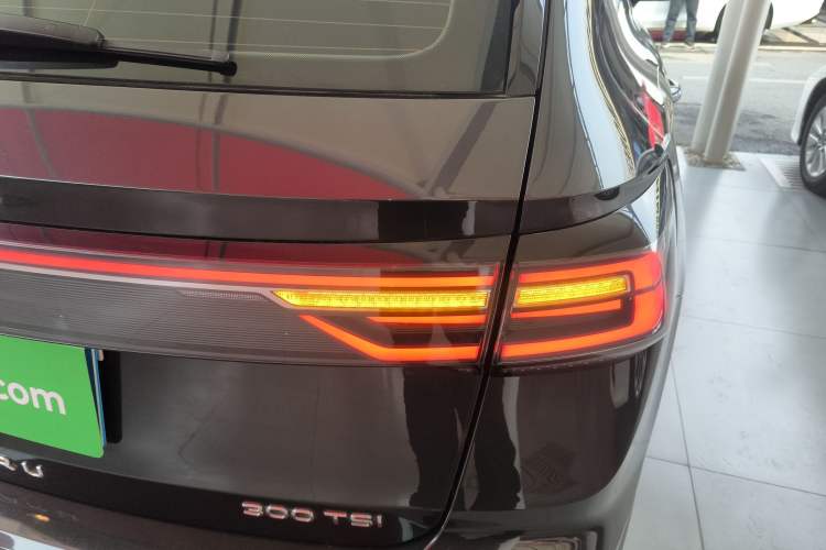 Used Volkswagen Tharu 2023 300TSI Two-Wheel-Drive Full Moon Edition