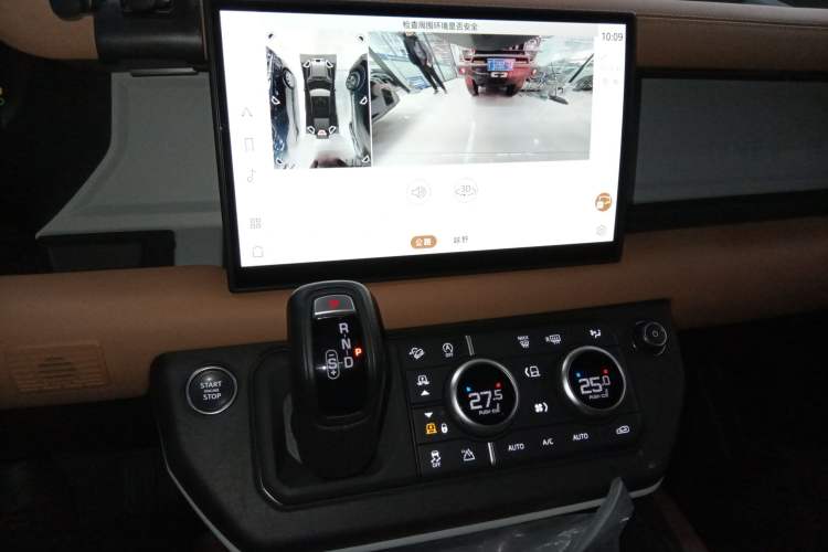 Used Land Rover Defender 2024 110 3.0T P400 X-DYNAMIC HSE
