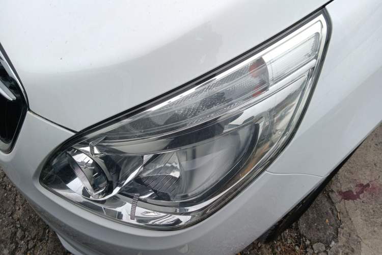 Used Buick GL8 2018 28T Comfort Model China VI Standard
