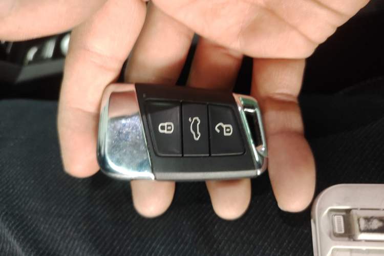 Used Volkswagen Magotan 2020 330TSI DSG Leading Model
