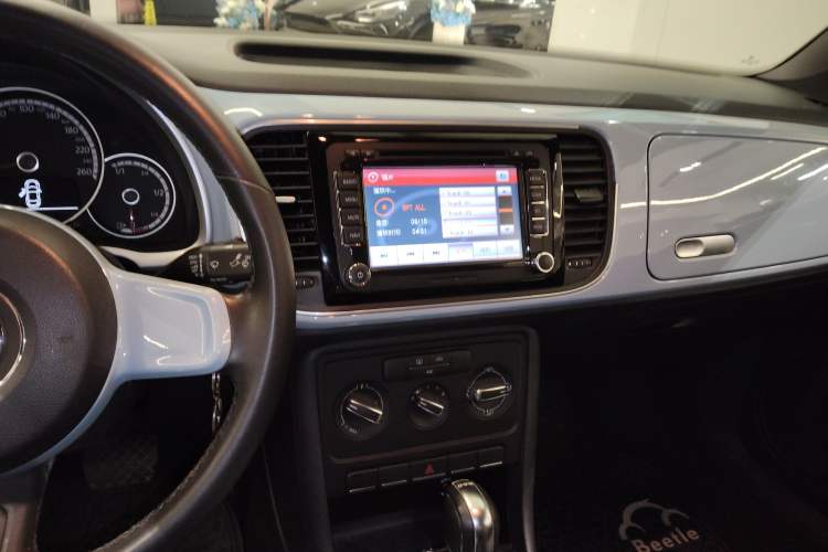 Used Volkswagen Beetle 2014 1.4TSI Fashion Edition
