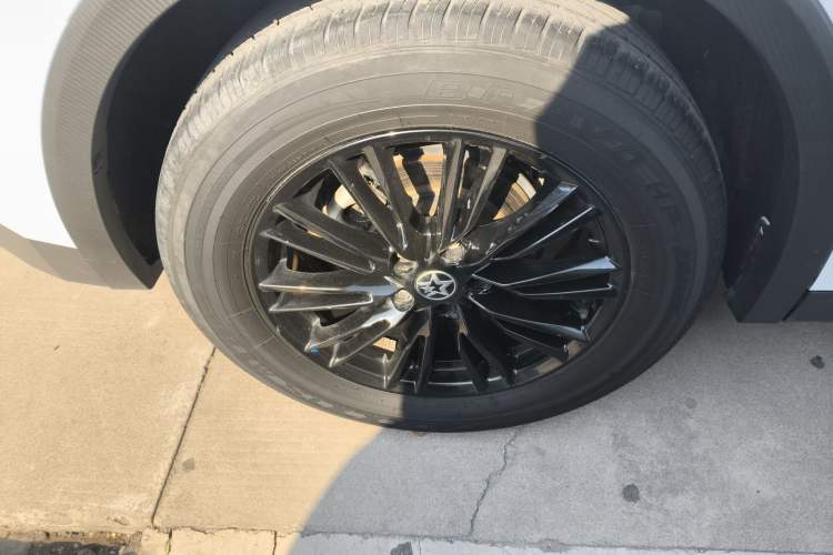 Used Venucia V 2021 260T Idol Edition