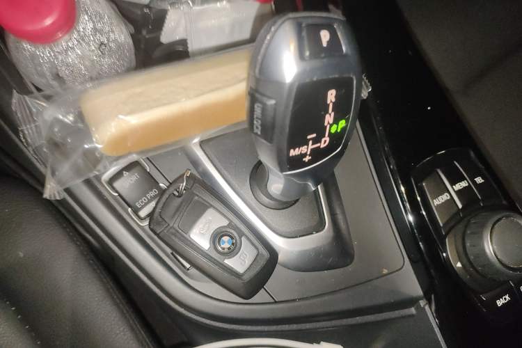 Used BMW 3 Series 2017 320Li Fashion Model
