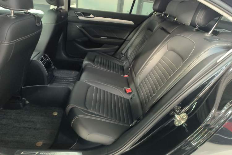 Used Volkswagen Magotan 2023 2 Million Units Limited-Edition 280TSI DSG Comfort Version