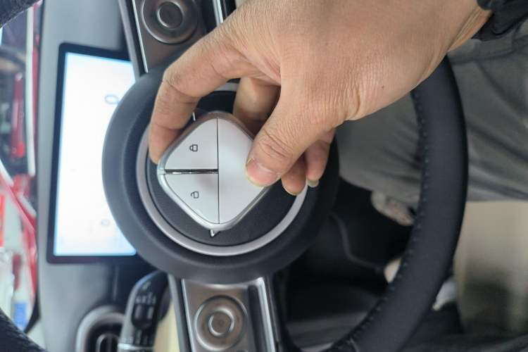 Used Wuling Bingo PLUS 2024 510 km Flagship Edition Four-Seater Version
