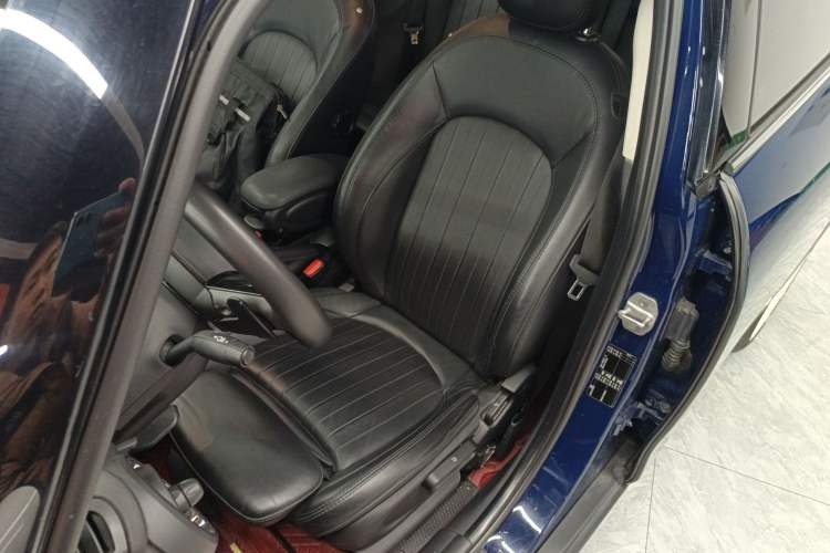 Used  MINI 2019 2.0T COOPER S Artist Five-Door Edition
