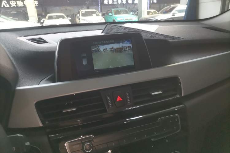 Used BMW X1 2019 sDrive20Li Leading Model
