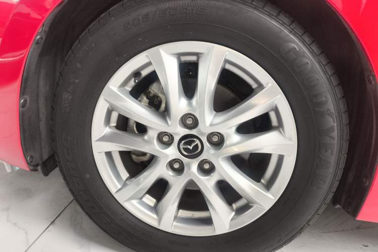 Used Mazda Mazda 3 Axela 2017 Sedan 1.5L Automatic Luxury Model Emission Standard China V
