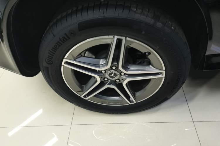 Used Mercedes-Benz GLE 2024 GLE 450 4MATIC Stylish Model
