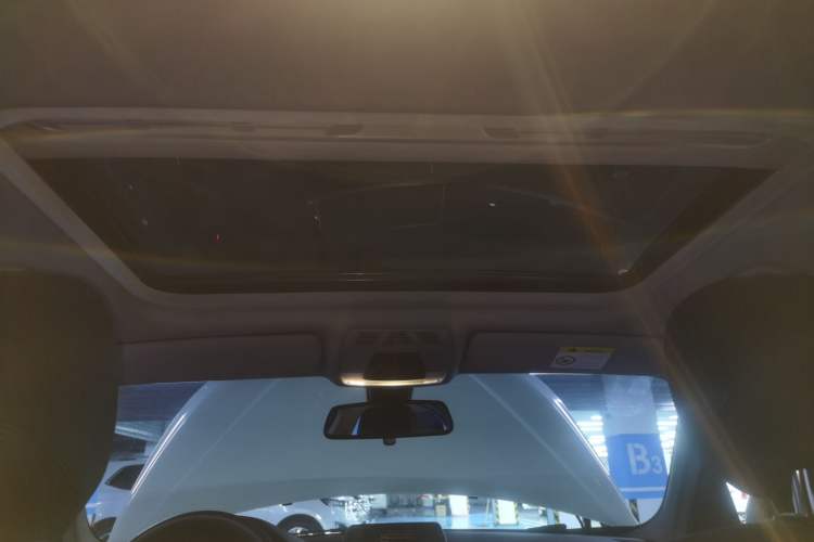 Used BMW 3 Series 2017 320Li Fashion Model