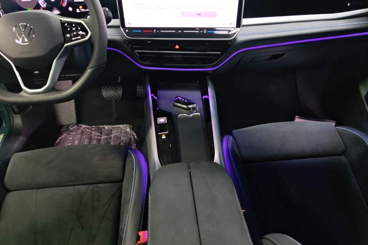 Used Volkswagen Passat 2025 Pro 380TSI Starry Dragon Luxury Edition
