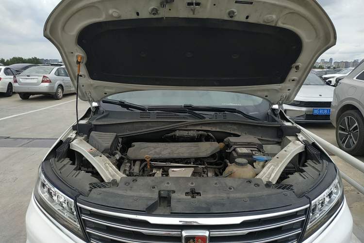 Used Roewe RX5 2016 30T Four-Wheel Drive Automatic Internet Smart Luxury Edition
