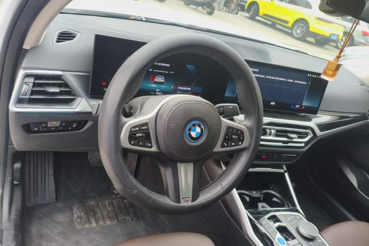 Used BMW i3 2023 eDrive 40 L Midnight Edition