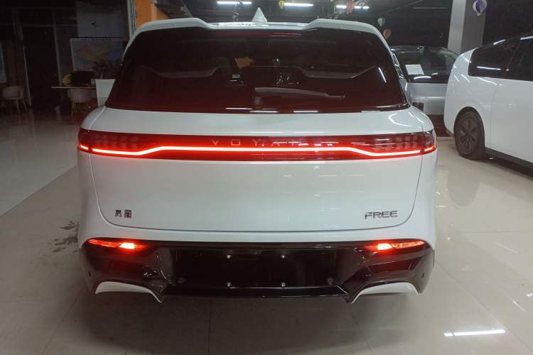 Used VOYAH FREE 2025 318 318 km Rear-Drive Touring Edition