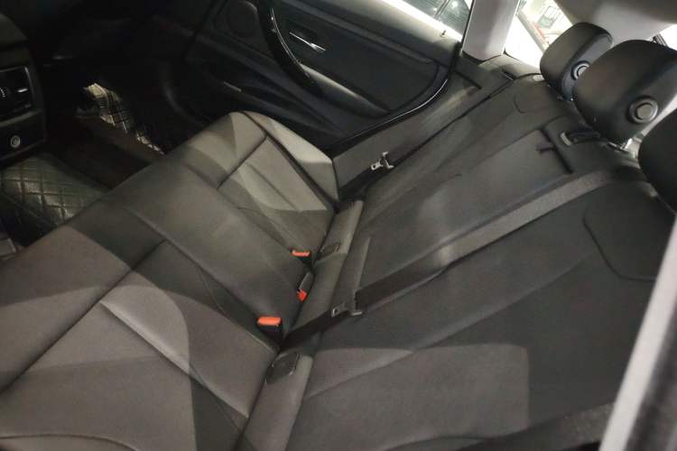 Used BMW 3 Series GT 2018 320i Sport Edition
