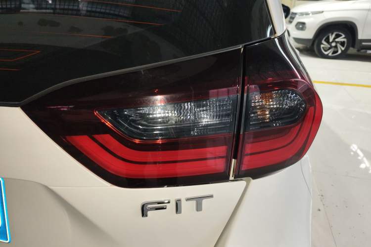 Used Honda Fit 2021 1.5L CVT Trend Edition
