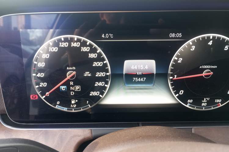 Used Mercedes-Benz E-Class 2017 E 200 L 4MATIC
