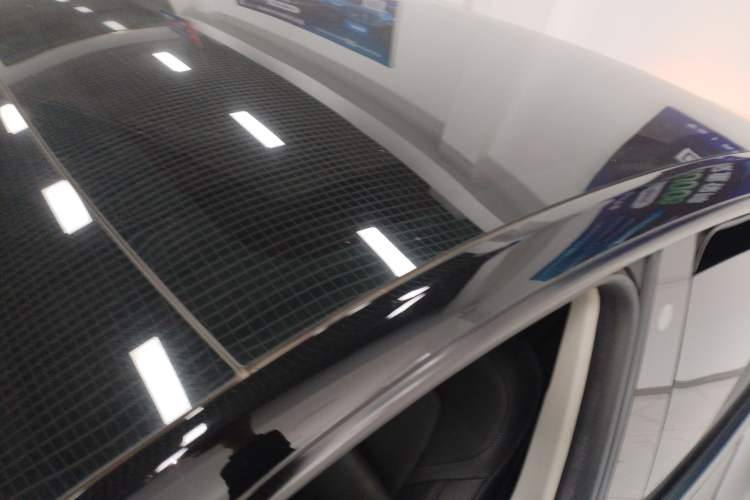 Used Tesla Model Y 2022 Long-Range All-Wheel-Drive Version