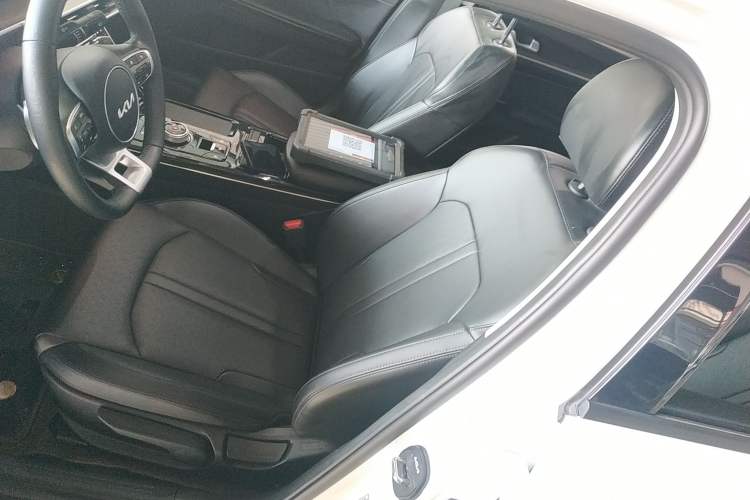 Used Kia K5 2021 270T CVVD Fashion Edition
