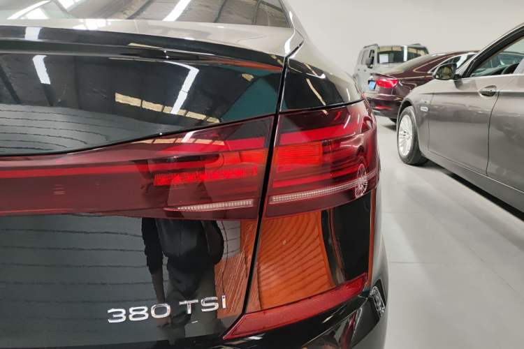 Used Volkswagen Passat 2024 380TSI Starry Dragon Edition
