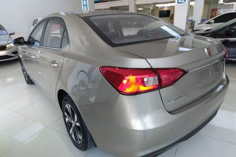 Used Roewe 360 2017 1.5L Automatic Luxury Edition
