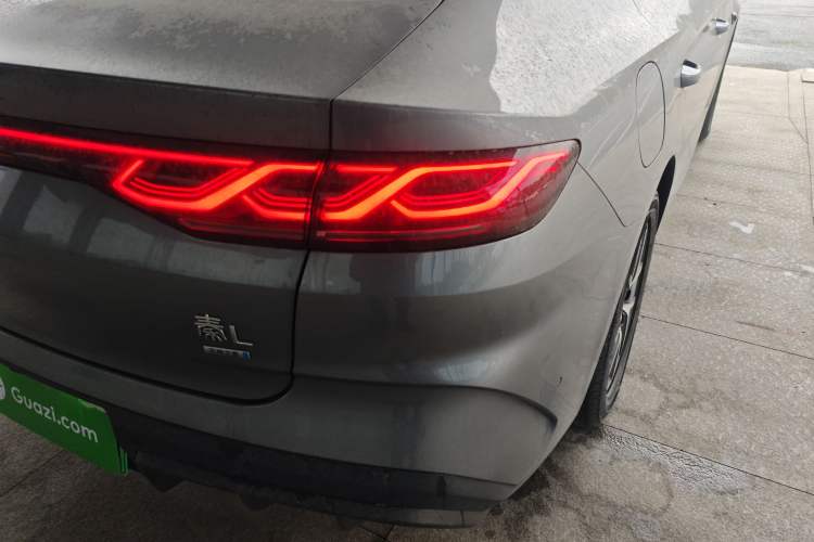 Used BYD Qin L 2025 DM-i Smart Drive 120KM Superior Model
