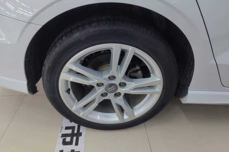 Used Audi A3 2020 Limousine 35 TFSI Fashion Edition China VI Emission Standard