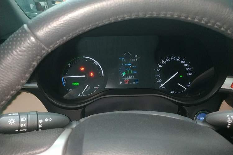 Used Toyota Granvia 2023 2.5L Hybrid Prestige PLUS Edition