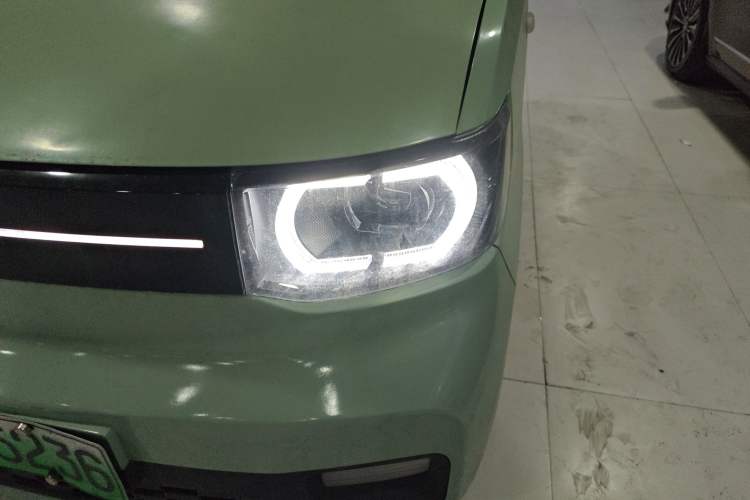 Used Wuling Hongguang MINIEV 2022 Macaron Premium Model – Lithium Iron Phosphate
