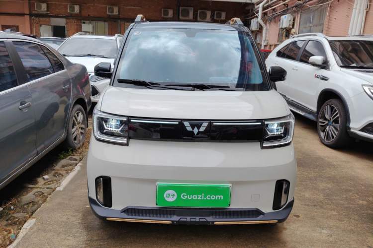 Used Wuling Hongguang MINIEV 2022 GAMEBOY 200km Gaming Edition with Lithium Iron Phosphate
