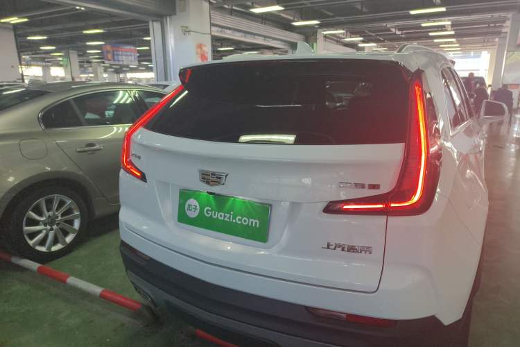 Used Cadillac XT4 2018 28T Two-Wheel Drive Leading Version