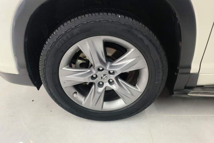 Used Toyota Highlander 2015 2.0T Four-Wheel Drive Luxury Edition 7-Seater