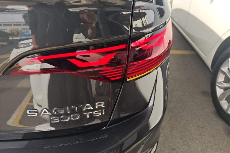 Used Volkswagen Sagitar 2023 300TSI DSG Excellence Edition
