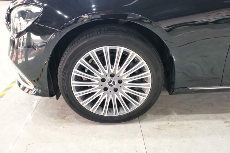 Used Mercedes-Benz E-Class 2021 Facelift E 300 L Stylish Edition