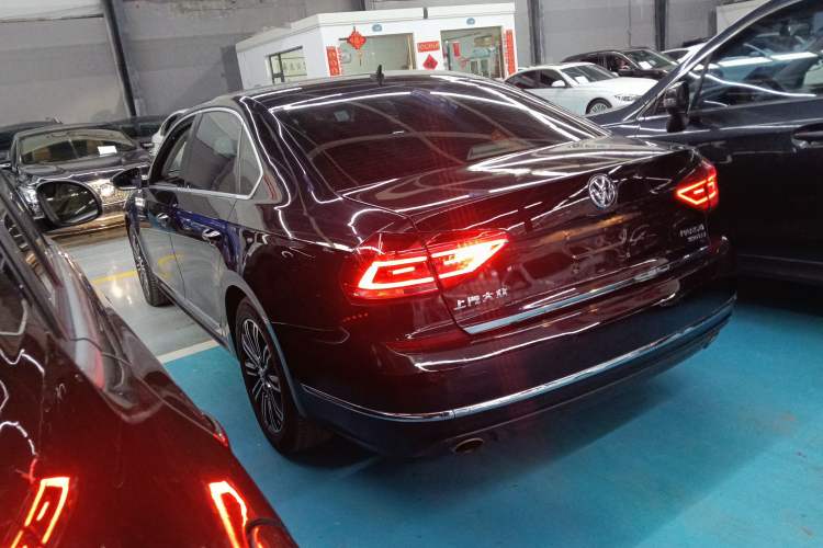 Used Volkswagen Passat 2017 330TSI DSG Prestige Edition
